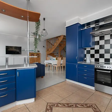 Kwatera prywatna Spacious Private In *